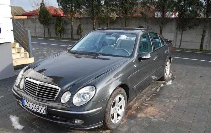 lubelskie Mercedes-Benz Klasa E cena 7900 przebieg: 320986, rok produkcji 2004 z Zamość